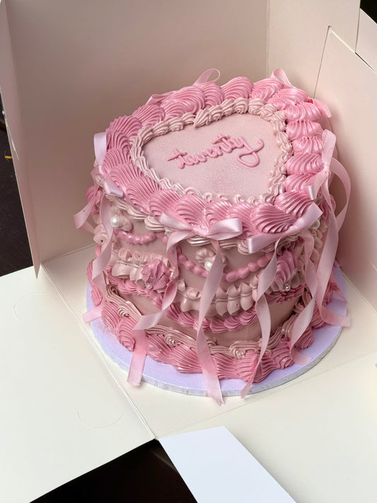 Signature Vintage Cake