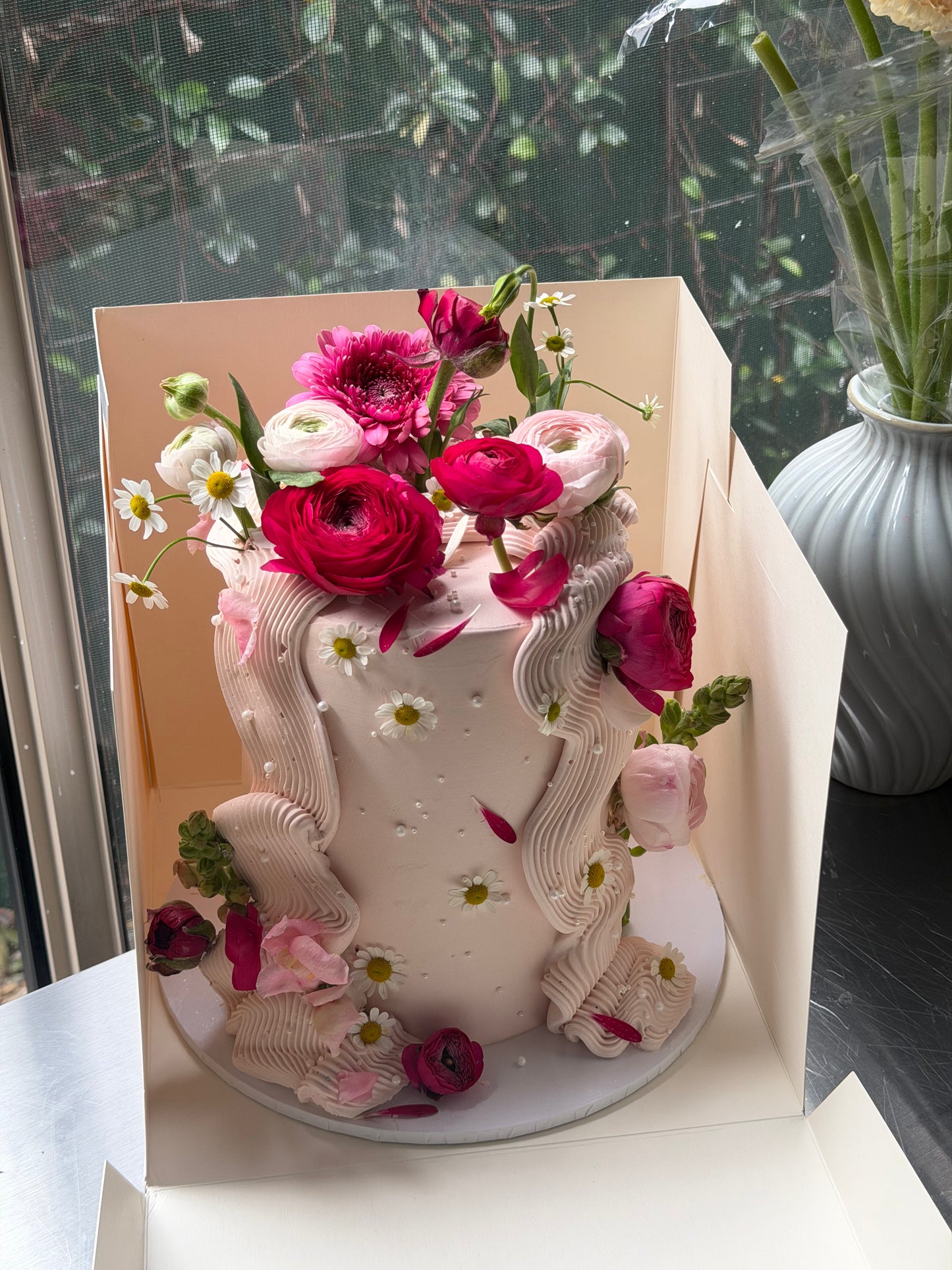 Garden Party Cake 🌷